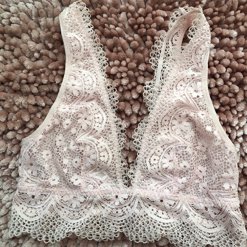 Victoria’s Secret - Body by Victoria Lace Bralette